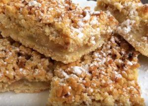 Невероятно вкусен настърган ябълков пай: готвим според рецепта стъпка по стъпка със снимка.