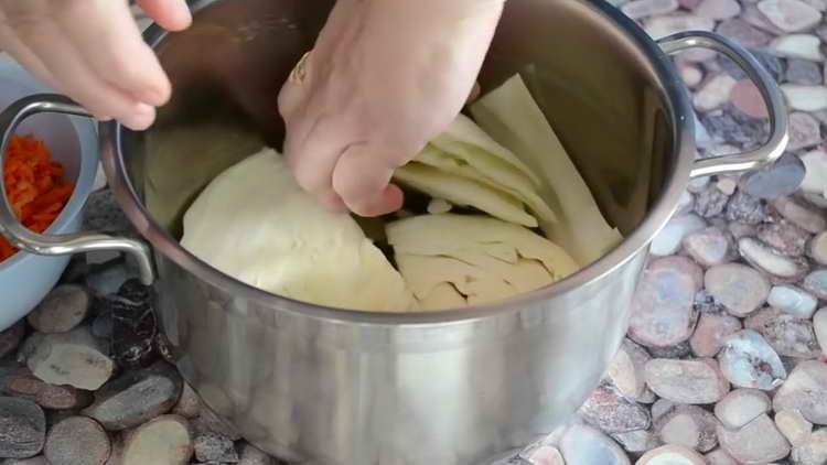 сложете зеле в тиган