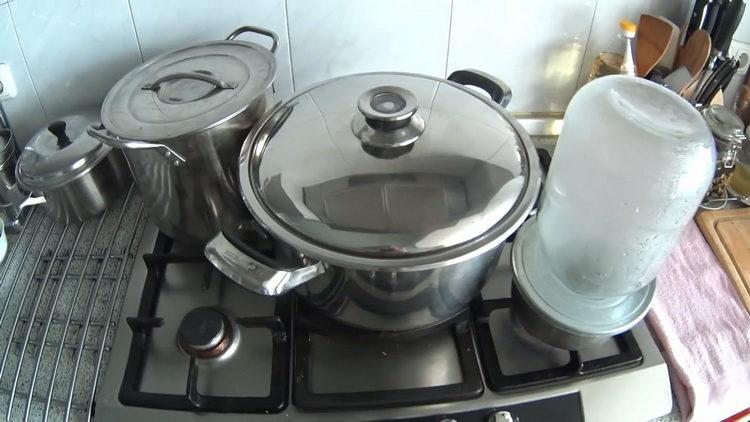 Готварски компот от фейхоа