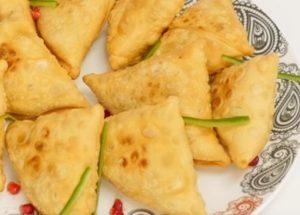 Самосас: вкусна рецепта за индийска кухня.