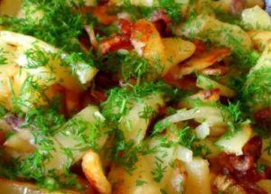 вкусни пържени картофи в мазнина