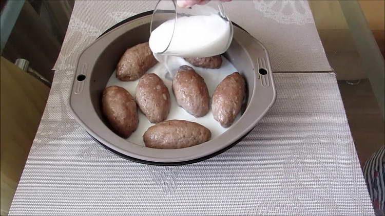 смесете вода и мляко