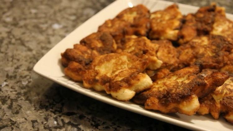 нарязани пилешки гърди, нарязани с майонеза готови