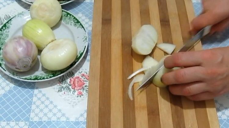 нарязваме лука